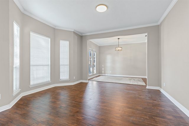 5105 Natchez Drive, Rowlett, TX 75088