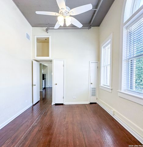 245 Losoya, San Antonio, TX 78205