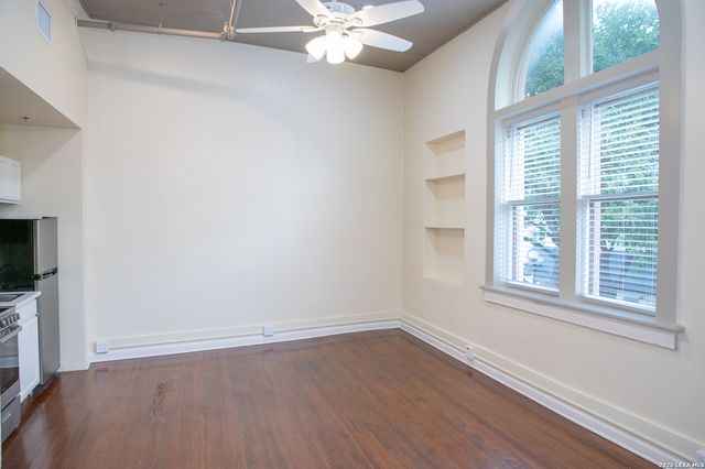 245 Losoya, San Antonio, TX 78205