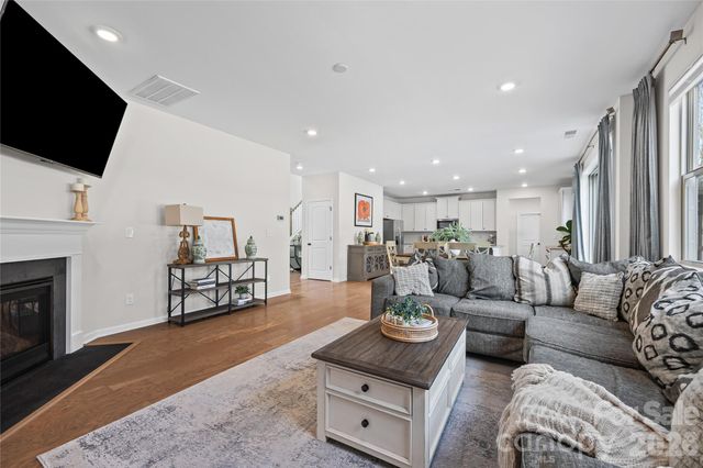 15014 Autumn Sage Drive, Charlotte, NC 28278