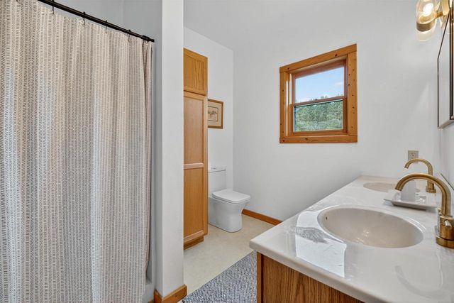 N9170 PAGEL ROAD, Iola, WI 54945