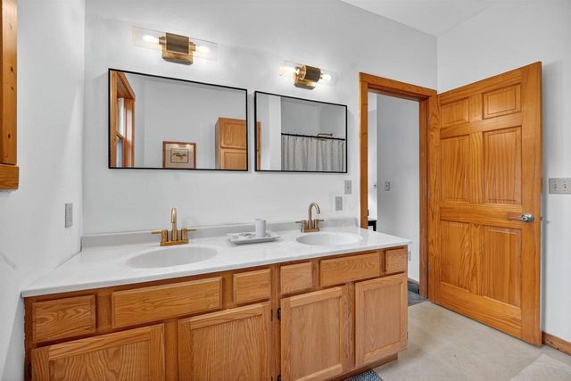 N9170 PAGEL ROAD, Iola, WI 54945