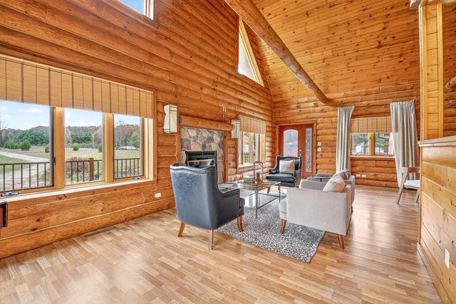 N9170 PAGEL ROAD, Iola, WI 54945