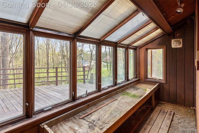 8412 Beacon Lane, Salem Township, MI 48168