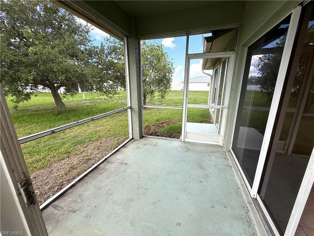 1300 NW 10th ST, Cape Coral, FL 33993