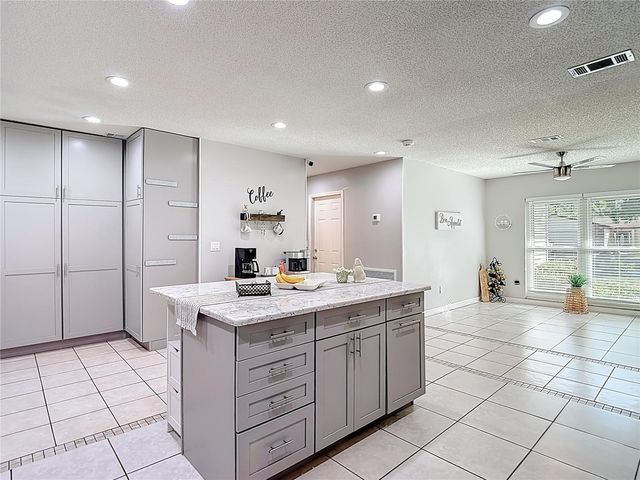 3729 SAND PEBBLE DRIVE, Valrico, FL 33596