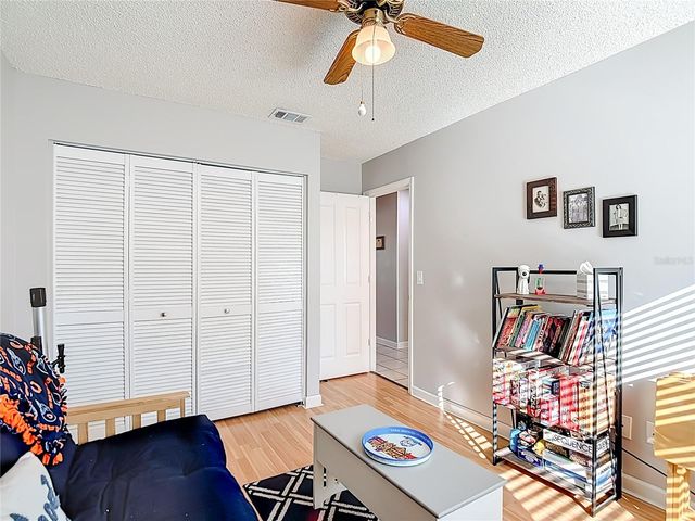 3729 SAND PEBBLE DRIVE, Valrico, FL 33596