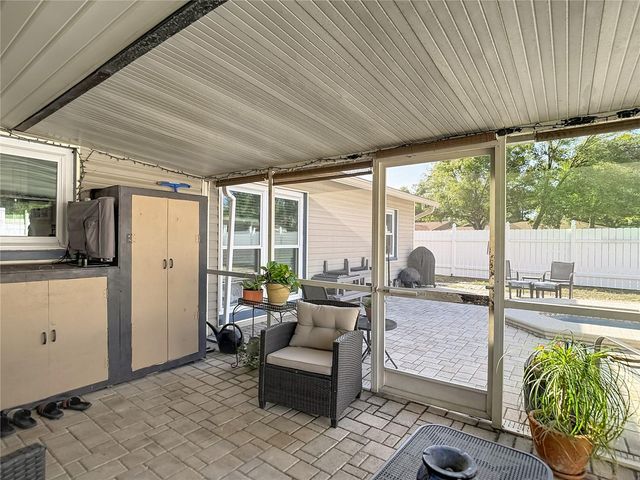 3729 SAND PEBBLE DRIVE, Valrico, FL 33596