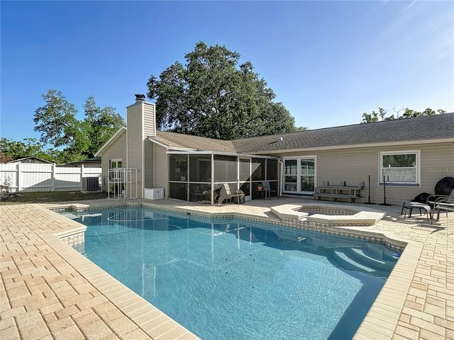3729 SAND PEBBLE DRIVE, Valrico, FL 33596