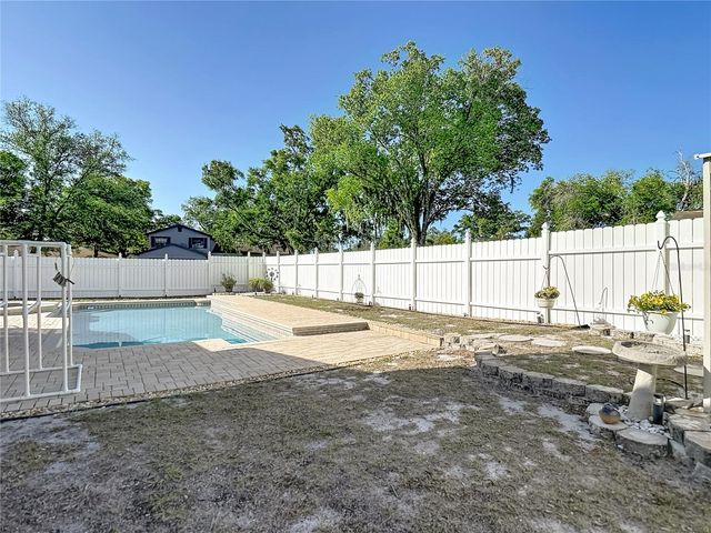3729 SAND PEBBLE DRIVE, Valrico, FL 33596