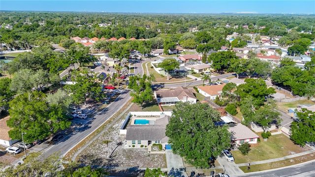 3729 SAND PEBBLE DRIVE, Valrico, FL 33596