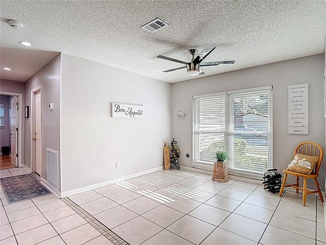 3729 SAND PEBBLE DRIVE, Valrico, FL 33596
