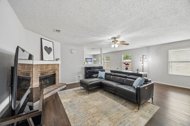 5441 Camarillo Drive, Fort Worth, TX 76244