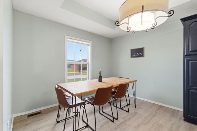 1135 W Broad Street, Republic, MO 65738