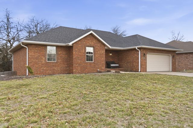 1135 W Broad Street, Republic, MO 65738