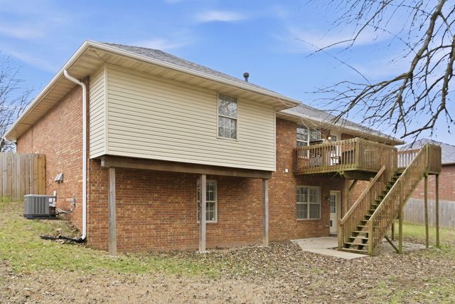 1135 W Broad Street, Republic, MO 65738