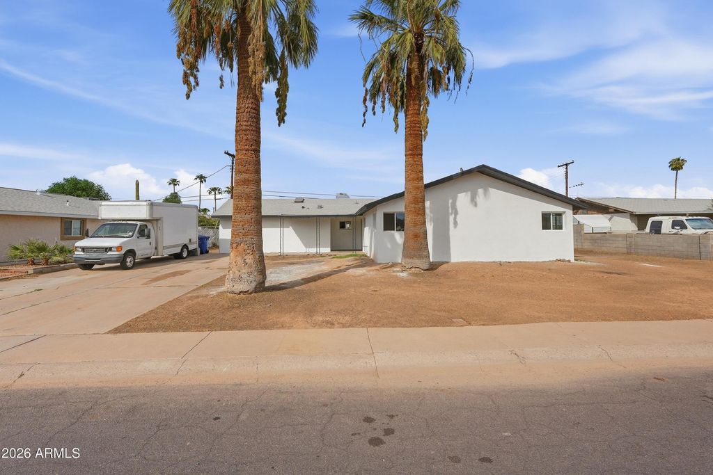 6402 W ORANGE Drive, Glendale, AZ 85301 — exterior