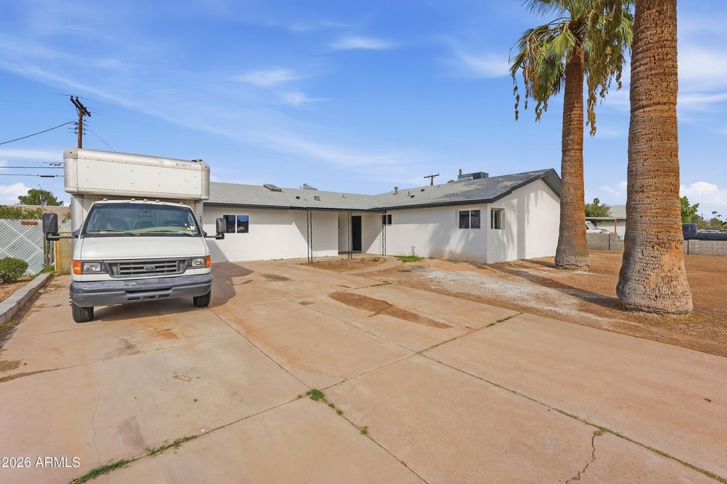 6402 W ORANGE Drive, Glendale, AZ 85301 — photo 5