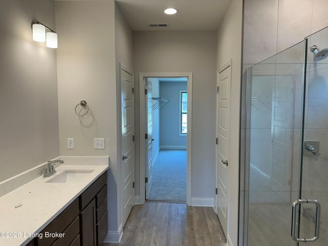 3612 Ringing Bell Ln, Louisville, KY 40245