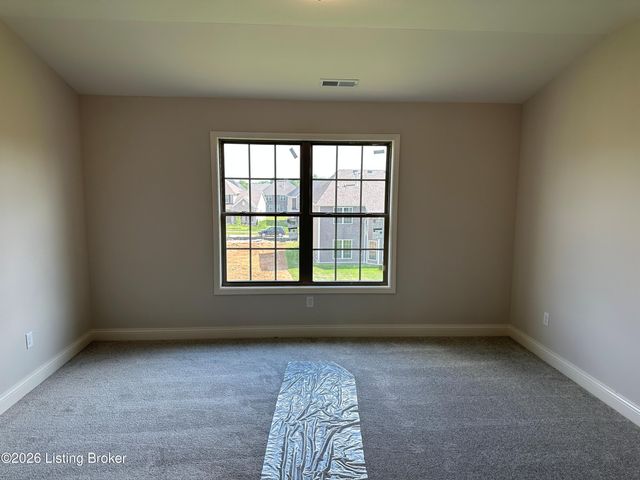 3612 Ringing Bell Ln, Louisville, KY 40245