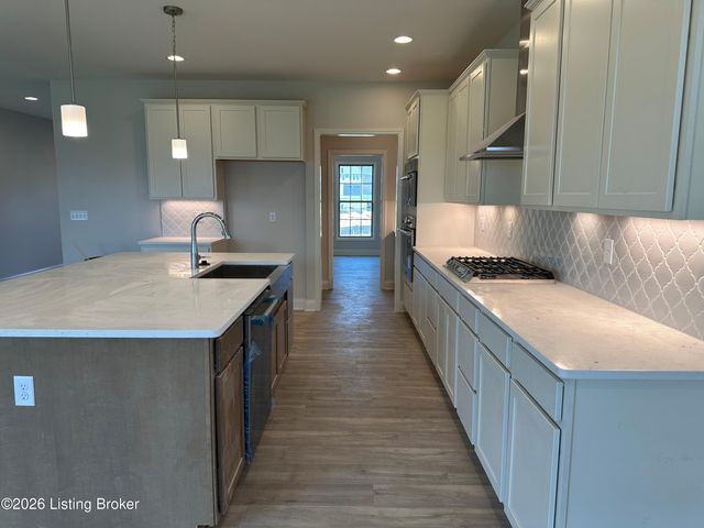 3612 Ringing Bell Ln, Louisville, KY 40245