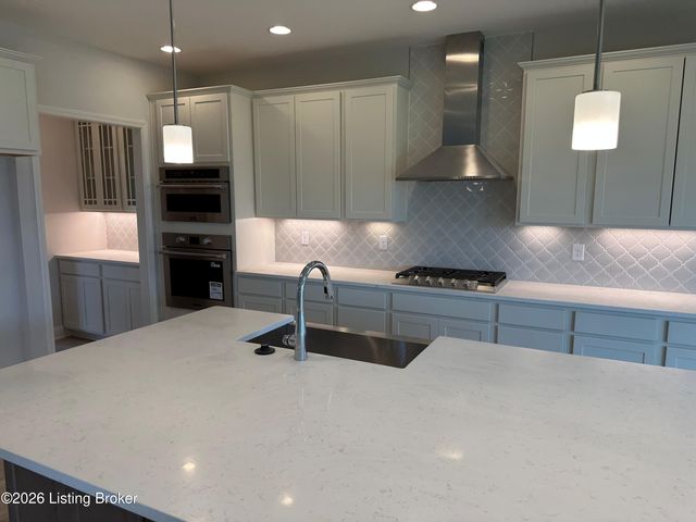 3612 Ringing Bell Ln, Louisville, KY 40245