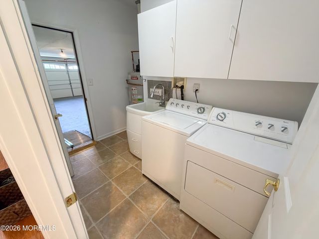 43 Banbury Lane, Jackson, NJ 08527