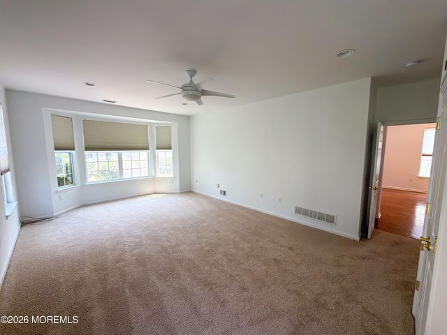 43 Banbury Lane, Jackson, NJ 08527