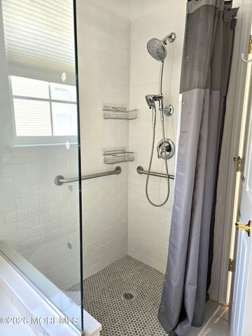 43 Banbury Lane, Jackson, NJ 08527