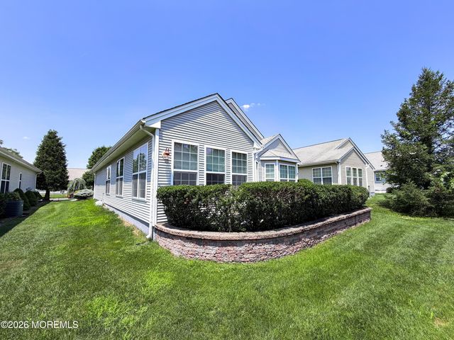 43 Banbury Lane, Jackson, NJ 08527