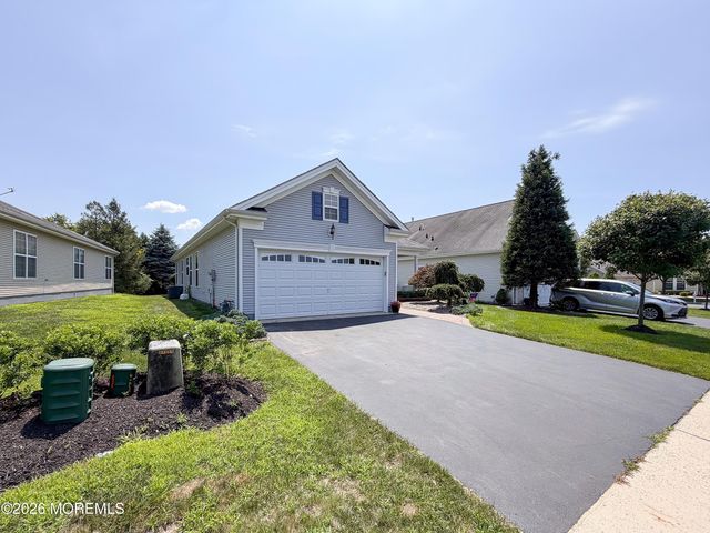 43 Banbury Lane, Jackson, NJ 08527