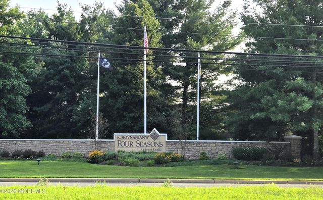 43 Banbury Lane, Jackson, NJ 08527