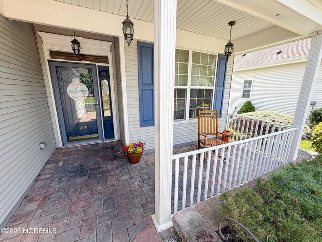 43 Banbury Lane, Jackson, NJ 08527