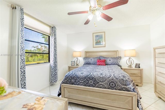 1508 S Whitehall 206 206, Davie, FL 33324