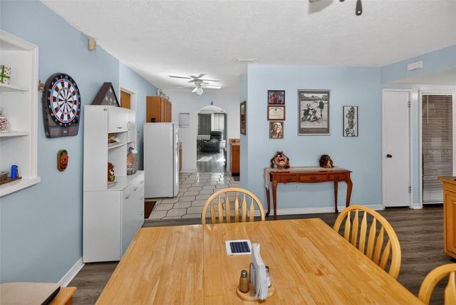 10223 N ARMENIA AVENUE, Tampa, FL 33612