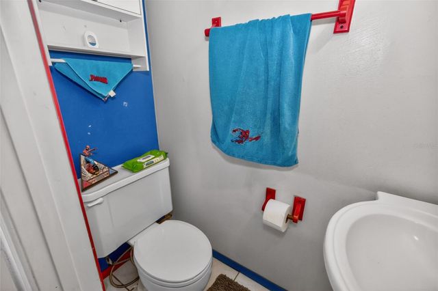 10223 N ARMENIA AVENUE, Tampa, FL 33612