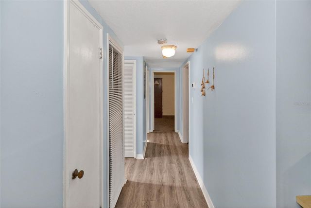 10223 N ARMENIA AVENUE, Tampa, FL 33612