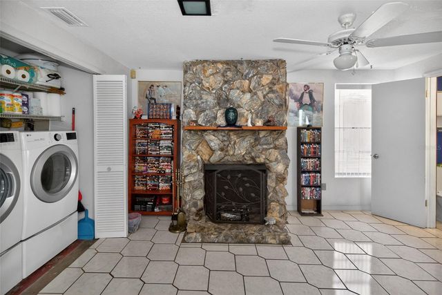 10223 N ARMENIA AVENUE, Tampa, FL 33612