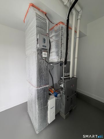 54 High Street, Wallingford, CT 06472