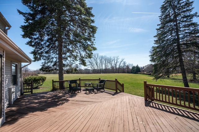 1123 Juniper Parkway, Libertyville, IL 60048