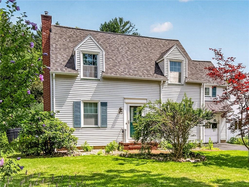 82 Clovercrest Drive, Brighton, NY 14618