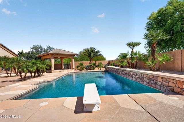 17836 E HAPPY Road E, Queen Creek, AZ 85142