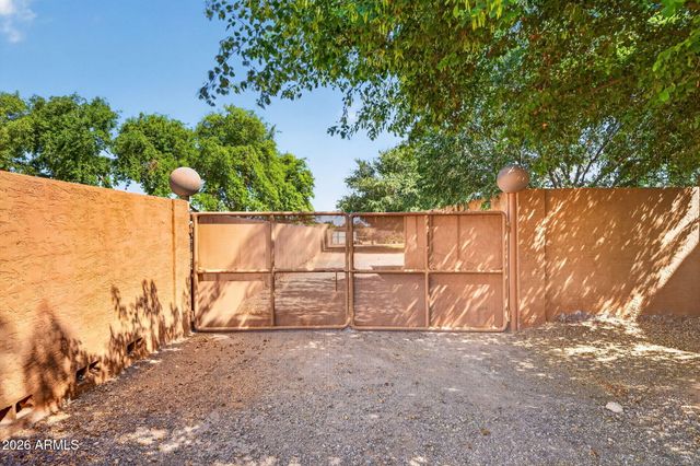 17836 E HAPPY Road E, Queen Creek, AZ 85142