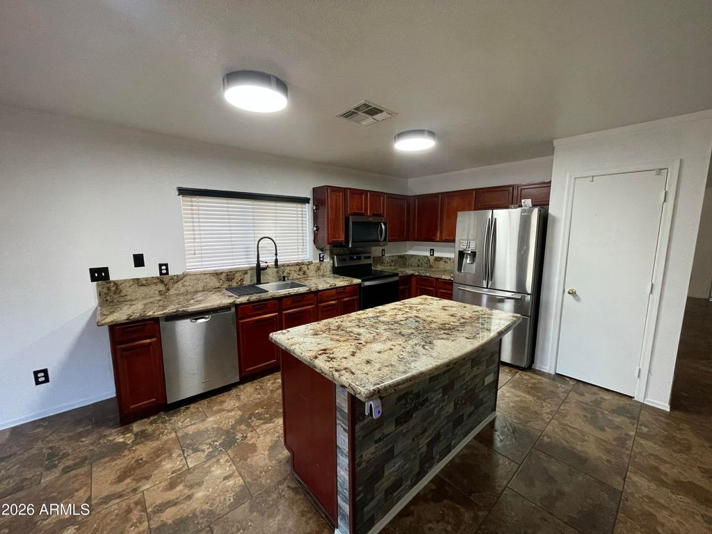 578 W Racine Loop, Casa Grande, AZ 85122 — photo 5