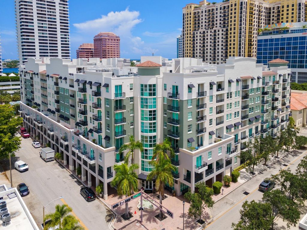 600 S Dixie Highway 621, West Palm Beach, FL 33401