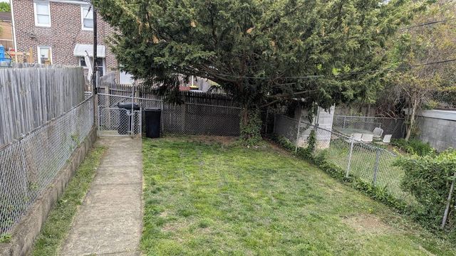 1407 BEECH ST, Wilmington, DE 19805