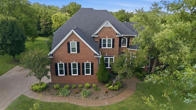 9236 Prestmoor Pl, Brentwood, TN 37027