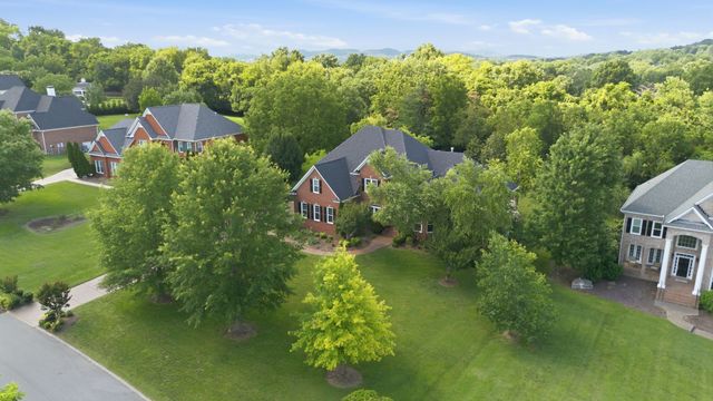 9236 Prestmoor Pl, Brentwood, TN 37027