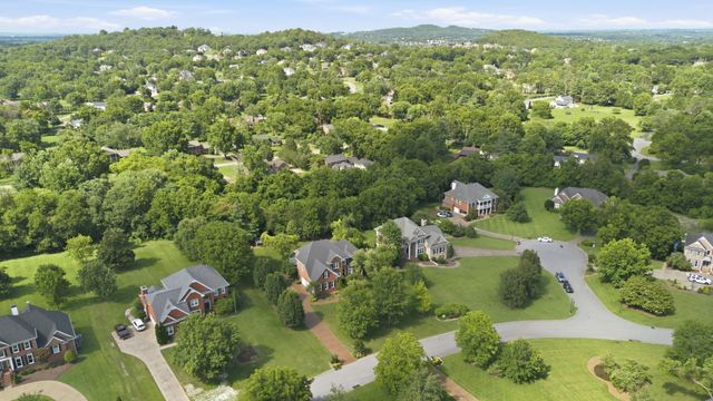 9236 Prestmoor Pl, Brentwood, TN 37027