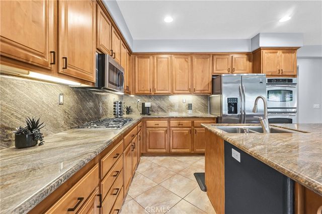 27126 Coral Bells Way, Murrieta, CA 92562